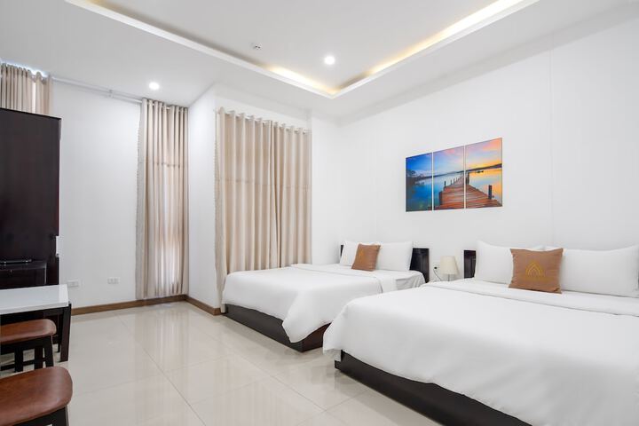 Room 4 of 45