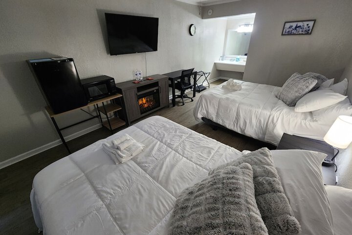 Room 7 of 37