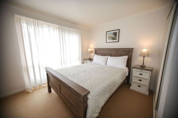 Room 16 of 229