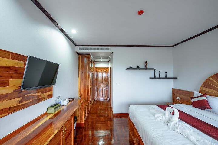 Room 20 of 48