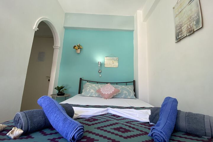 Room 28 of 72