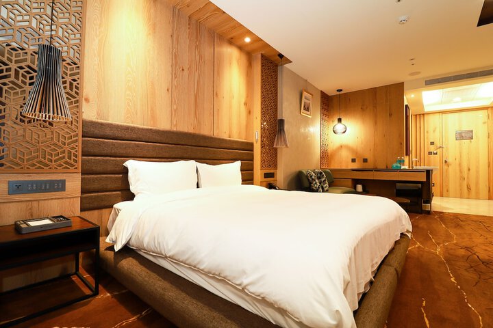 Room 13 of 41