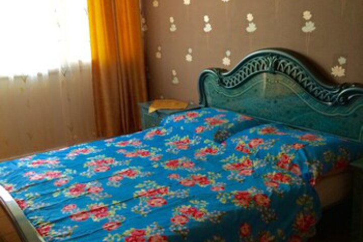 Room 35 of 53