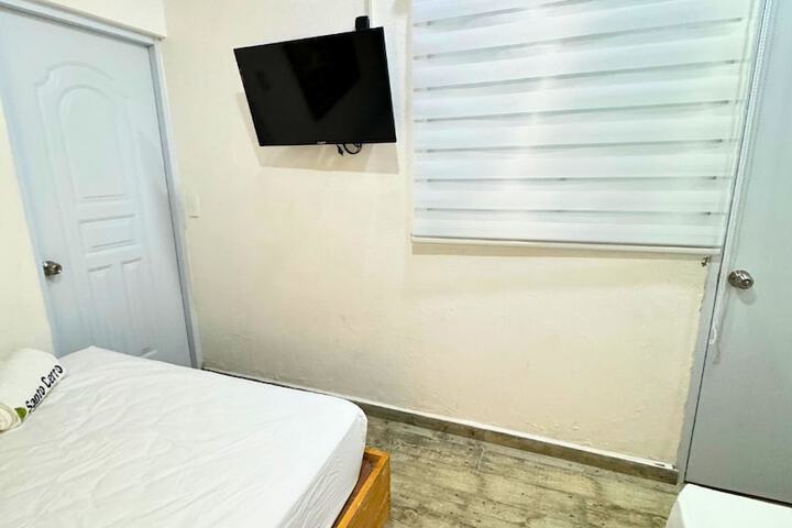 Room 35 of 150