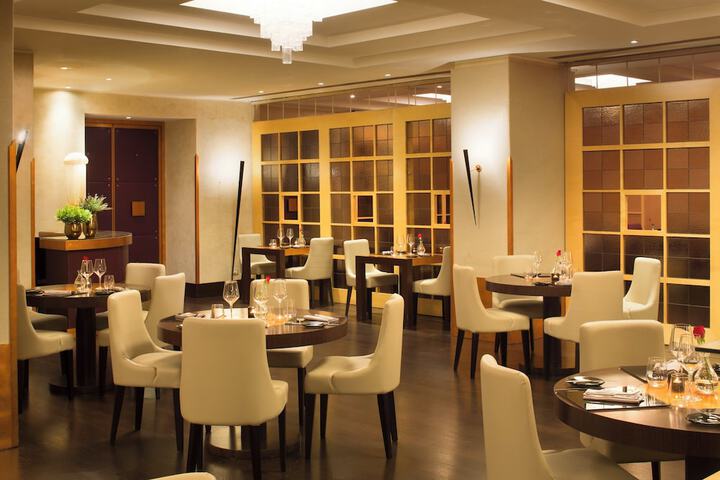Dining 112 of 134