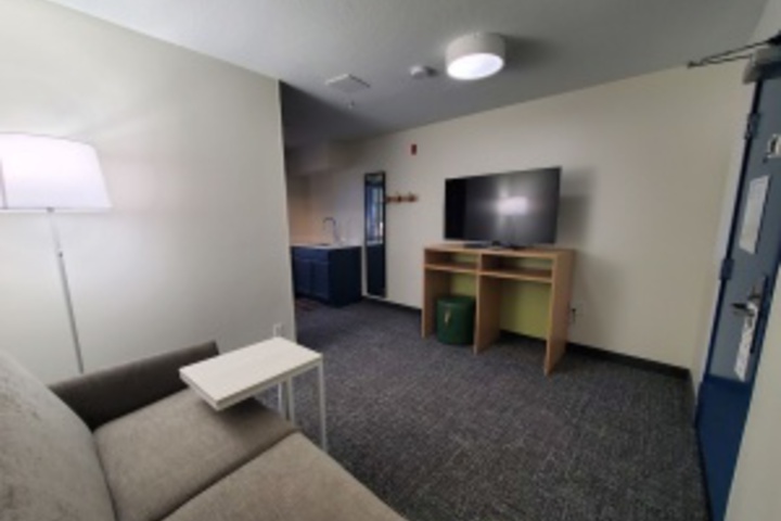 Room 212 of 336