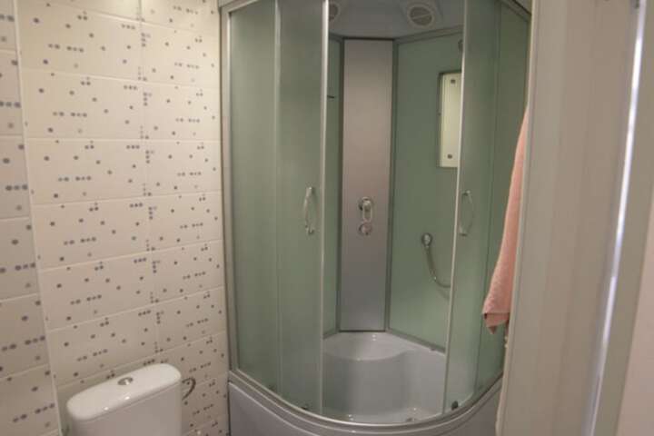 Room 53 of 67