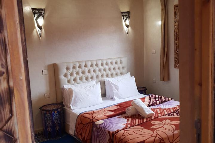 Room 9 of 24