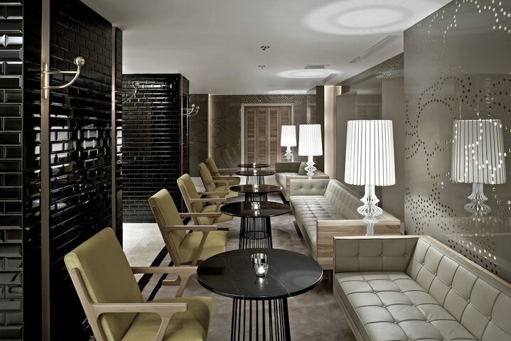 Hotel Lobby