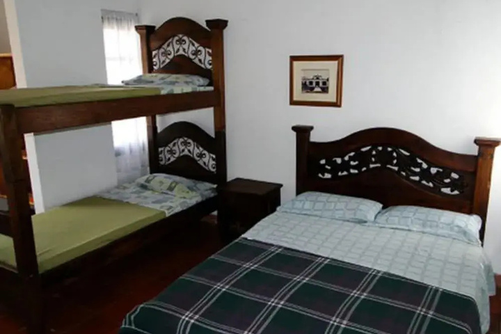 Room 3 of 8