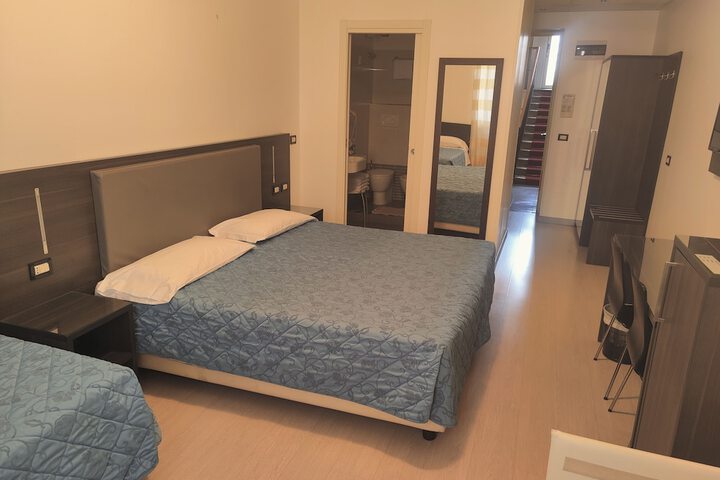 Room 41 of 64