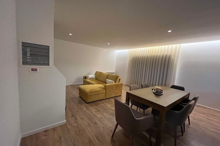 Room 41 of 76
