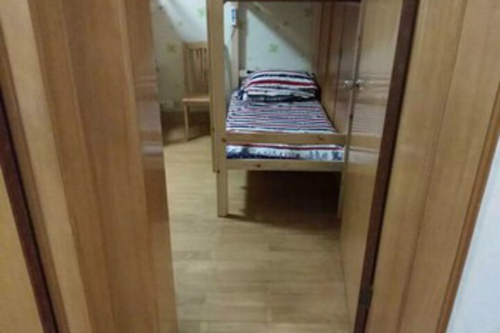 Room 3 of 11