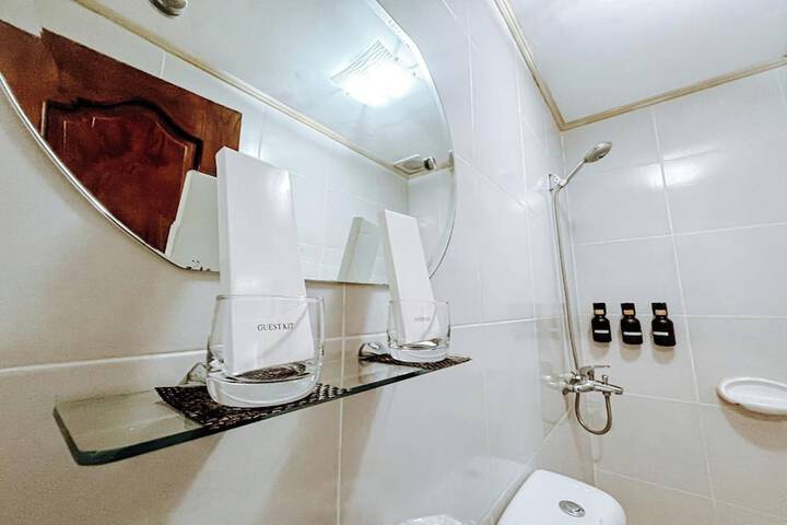 Room 49 of 60