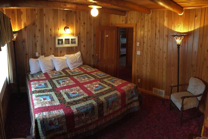 Room 13 of 92