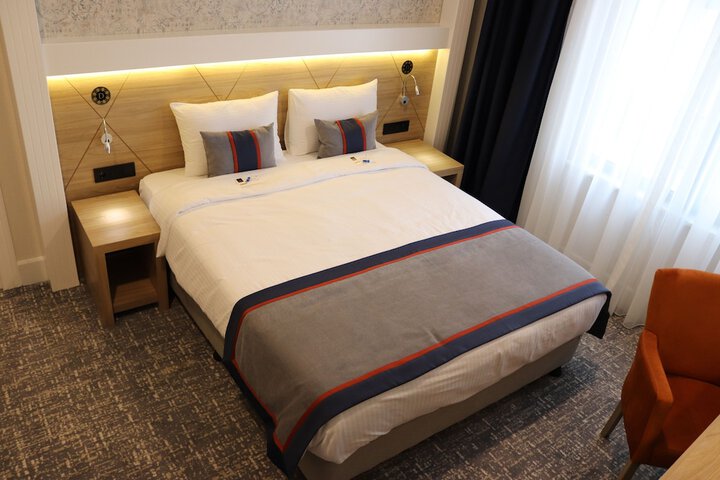 Room 11 of 59
