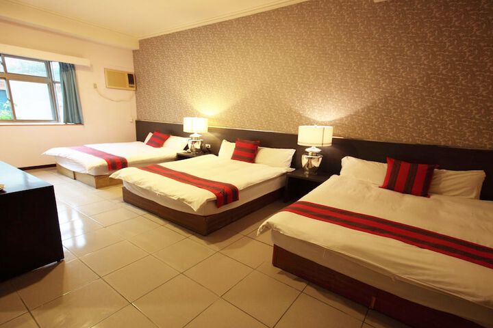 Room 7 of 36