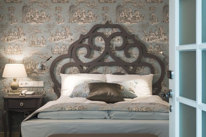 Room 10 of 62