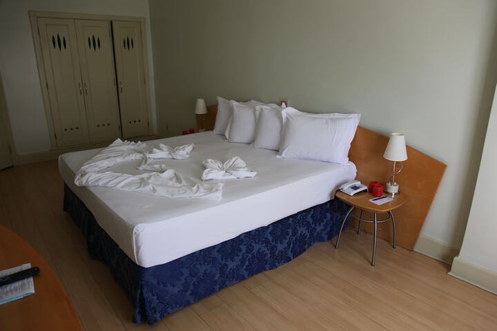 Room 43 of 156