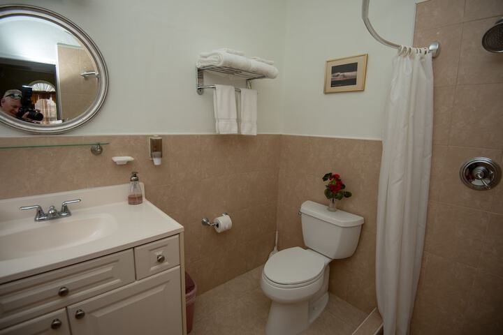 Room 54 of 77