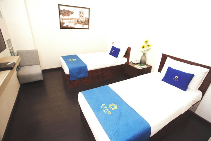 Room 8 of 46