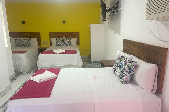 Room 9 of 19