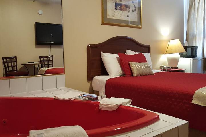 Room 11 of 23