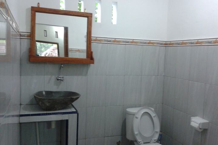 Room 10 of 20