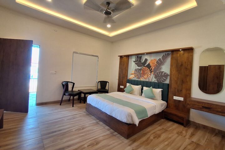 Room 20 of 63