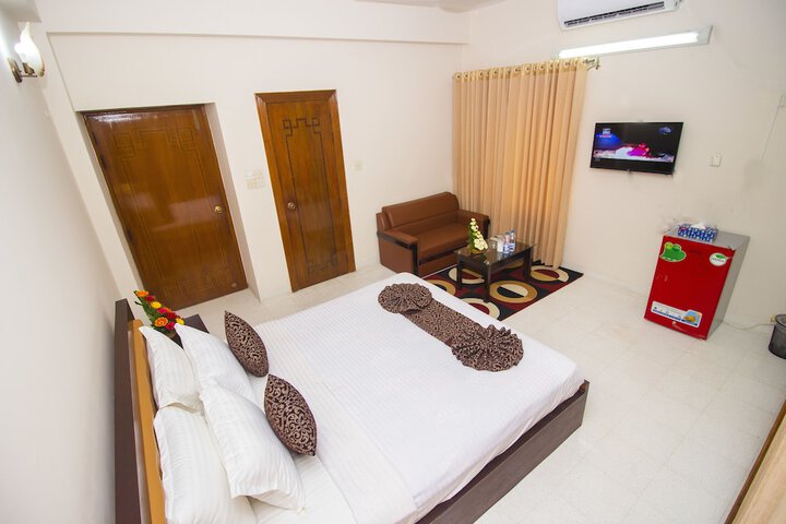 Room 16 of 35