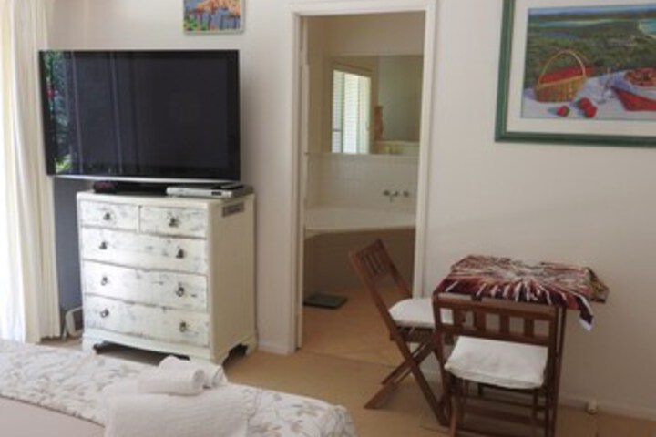 Room 35 of 42