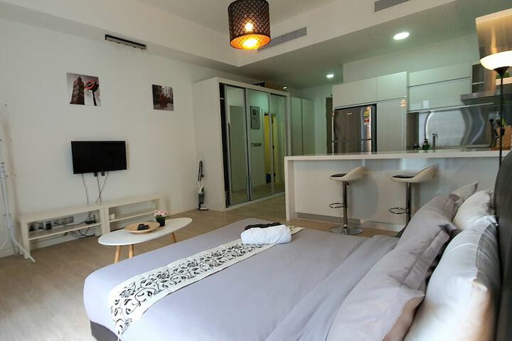 Room 21 of 226