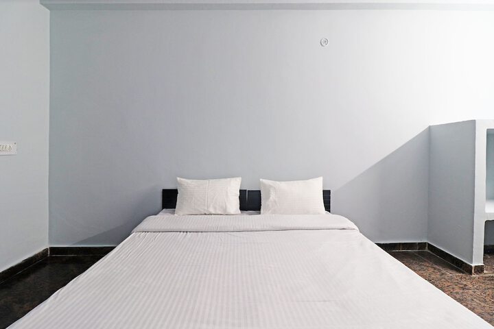 Room 21 of 25