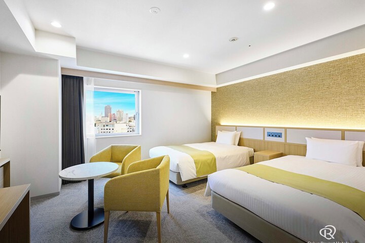 Room 12 of 42