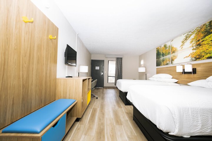 1 Double Bed Modern Room (9 of 28)