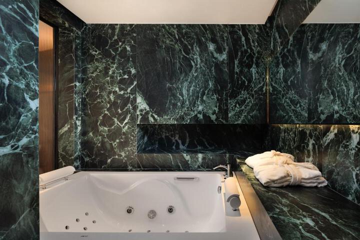 General 95 of 100