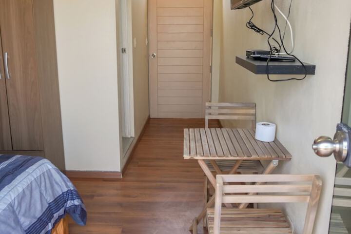 Room 41 of 214