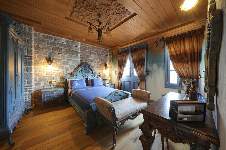 Room 34 of 171