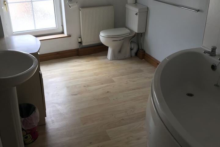 Room 11 of 21
