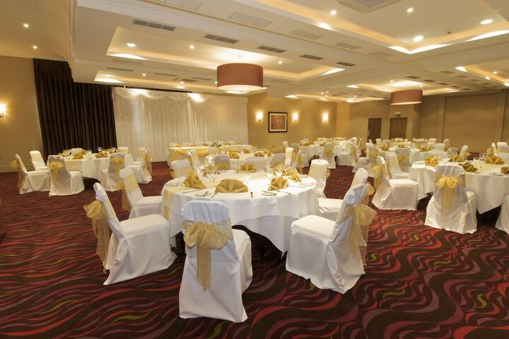 Wedding/Banquet 32 of 47