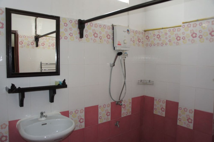 Room 15 of 26