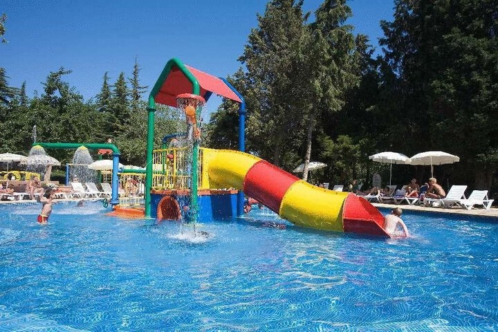 Childrens Activities 18 of 34