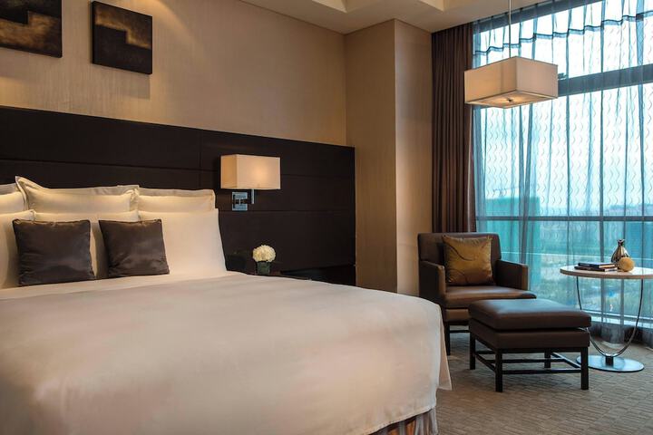 Room 20 of 92