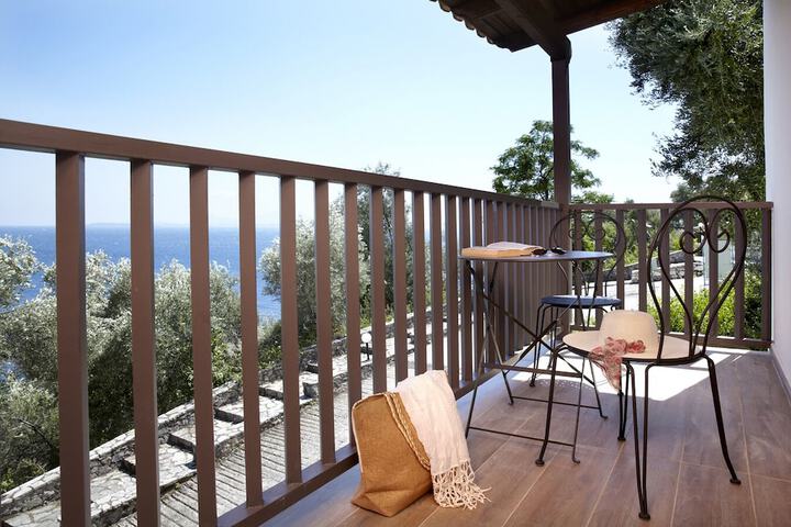 Terrace/Patio 51 of 180