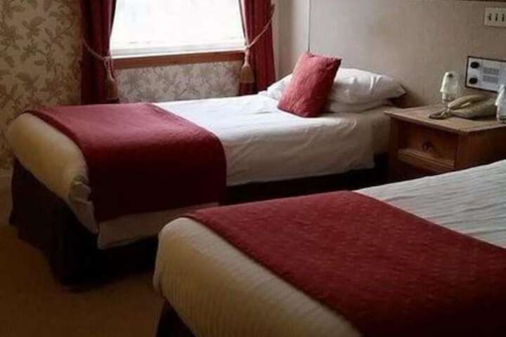 Room 18 of 31