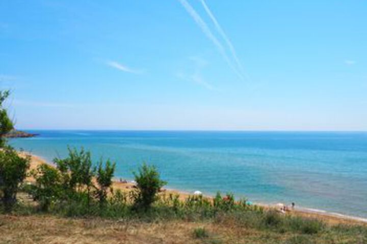 Beach 5 of 18