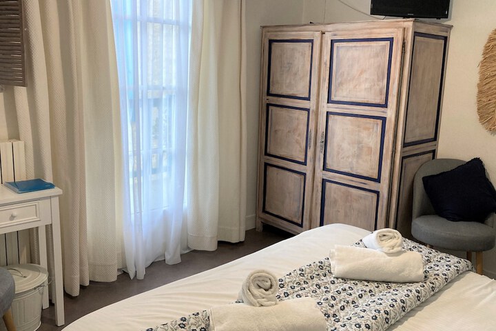 Room 22 of 50