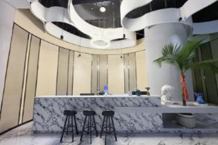 Yunwan Hotel (Duyun Shiban Ancient Street Xishan Bridge)