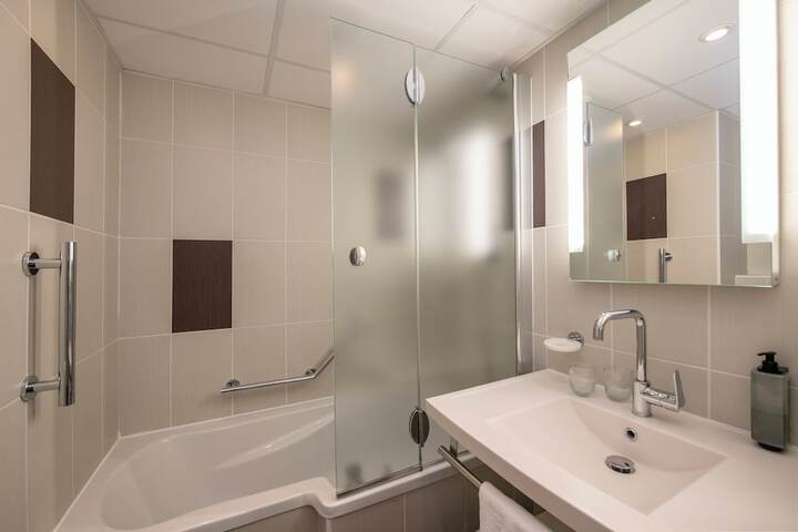Bath Interior