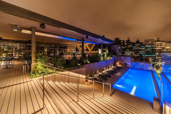 Pool 71 of 116